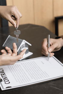 Rental Contract Photo