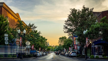 Busy Tennessee street at sunset